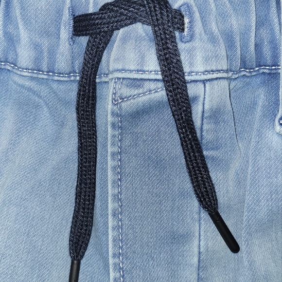 Mens Jack & Jones reg fit jjrick jjdash elast shorts denim light wash - Picture 4 of 14